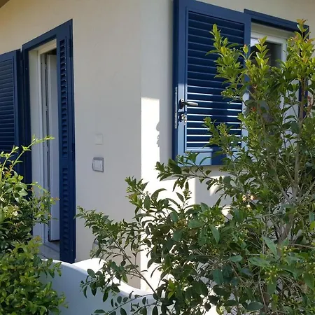 Blu Cobalto * Fondachello